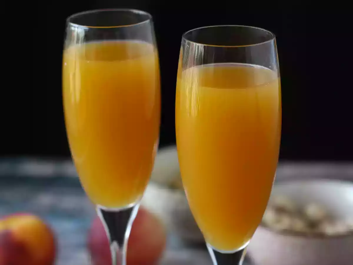 Bellini, den nemme italienske ferskencocktail, du kan lave derhjemme! - foto 2
