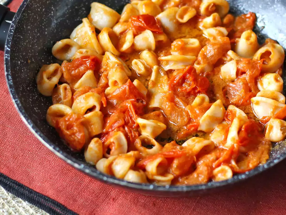 Blækspruttesauce: et perfekt tilbehør til pasta - foto 3