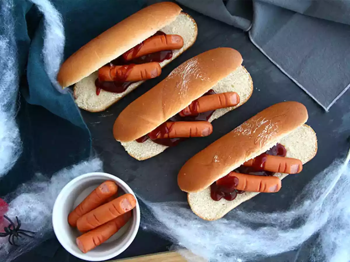 Blodige halloween-hotdogs - foto 4