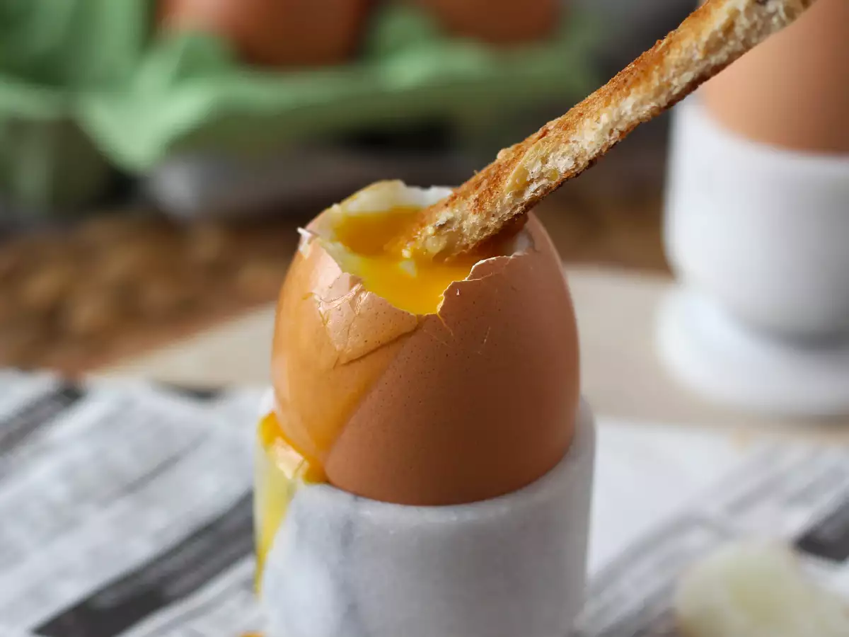 Blødkogte æg i airfryer - foto 5