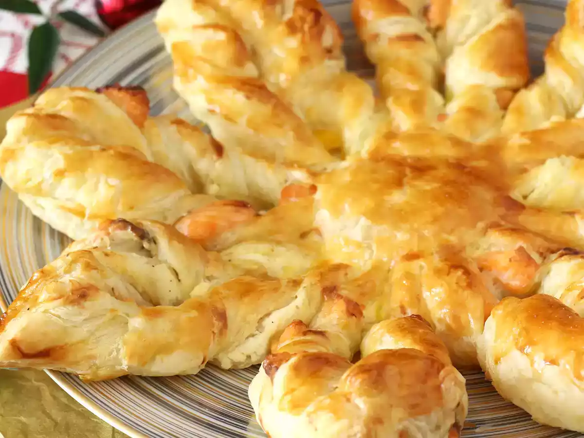 Blødt wienerbrød med laks og fromage frais, perfekt til at snacke på som aperitif - foto 4