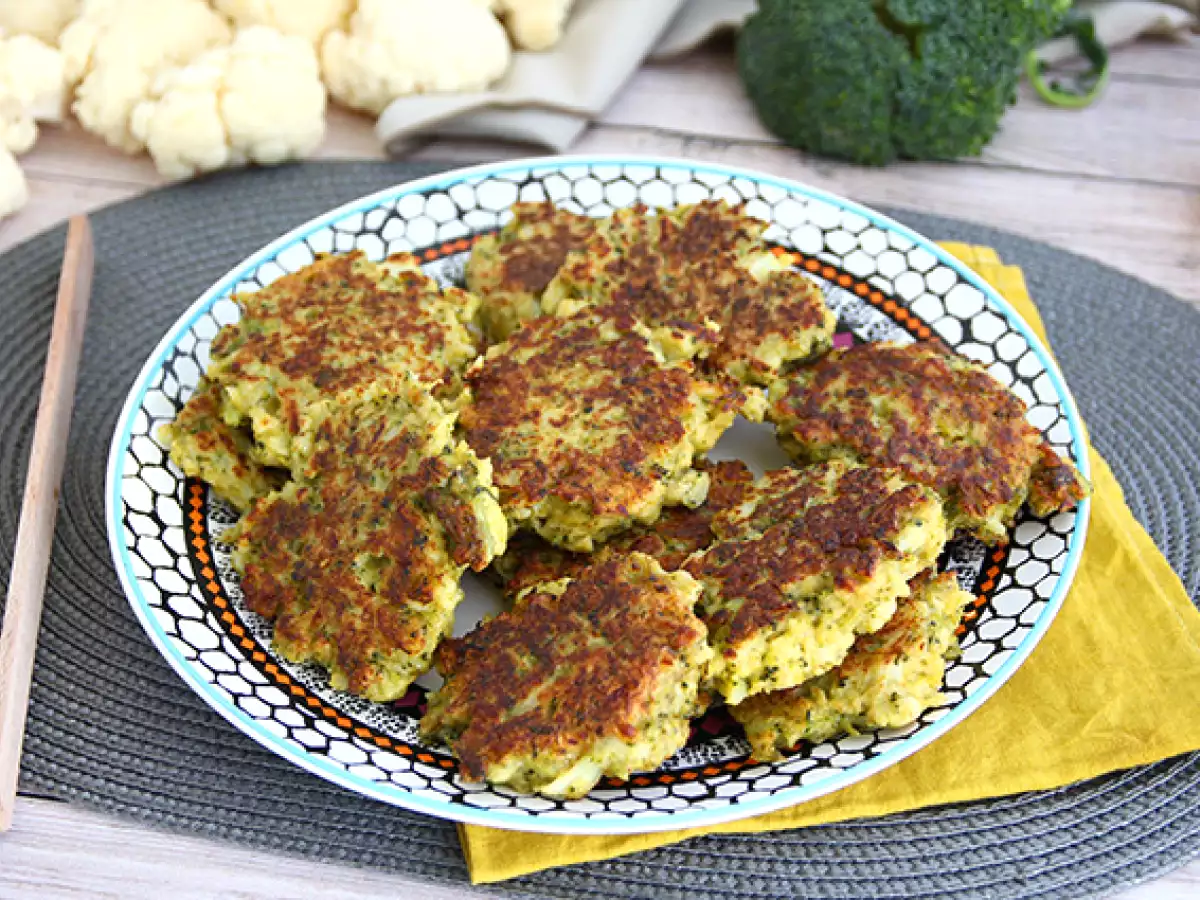 Blomkåls- og broccolifrikadeller med karry