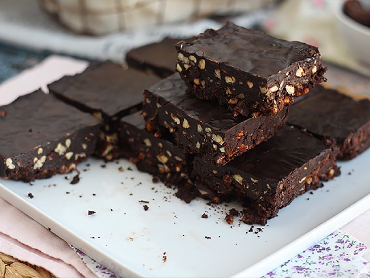 Brawnie - Rå brownie med dadler - foto 4