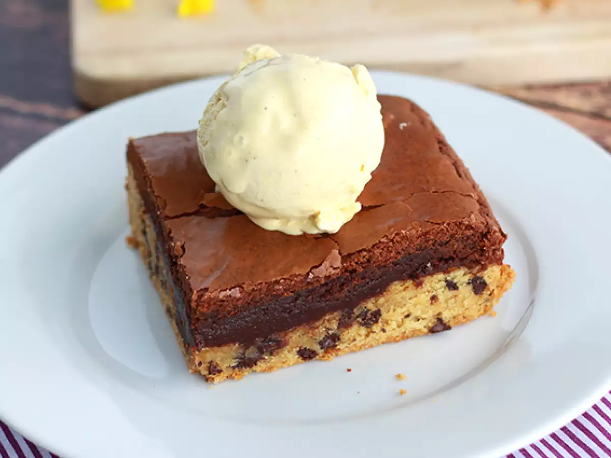 Brookies – kage med cookie- og browniedej, perfekt til eftermiddagshygge!
