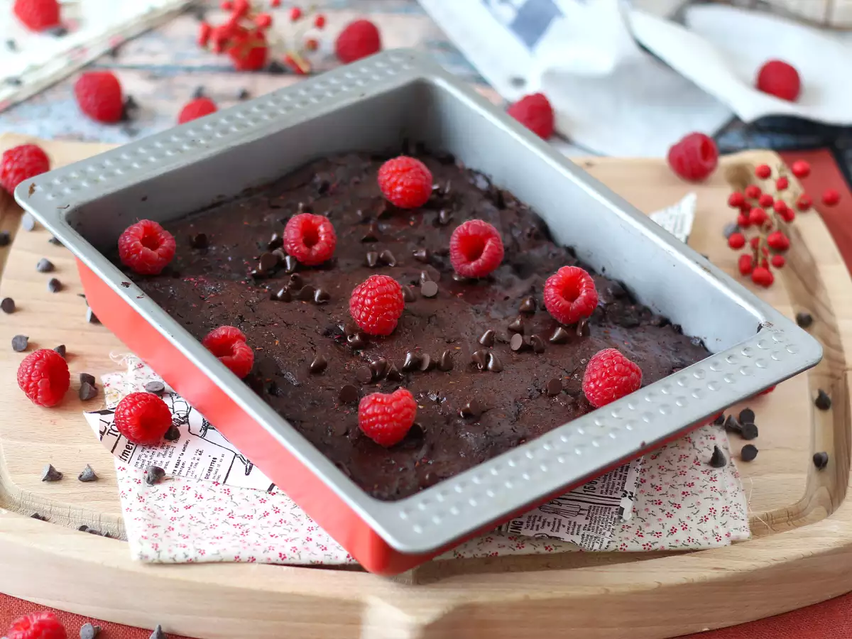 Brownie med hindbær og chokolade – ren forkælelse! - foto 4