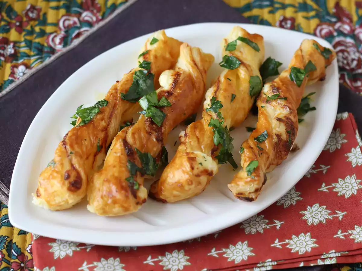 Butterdejstwists med ost i airfryer - foto 2