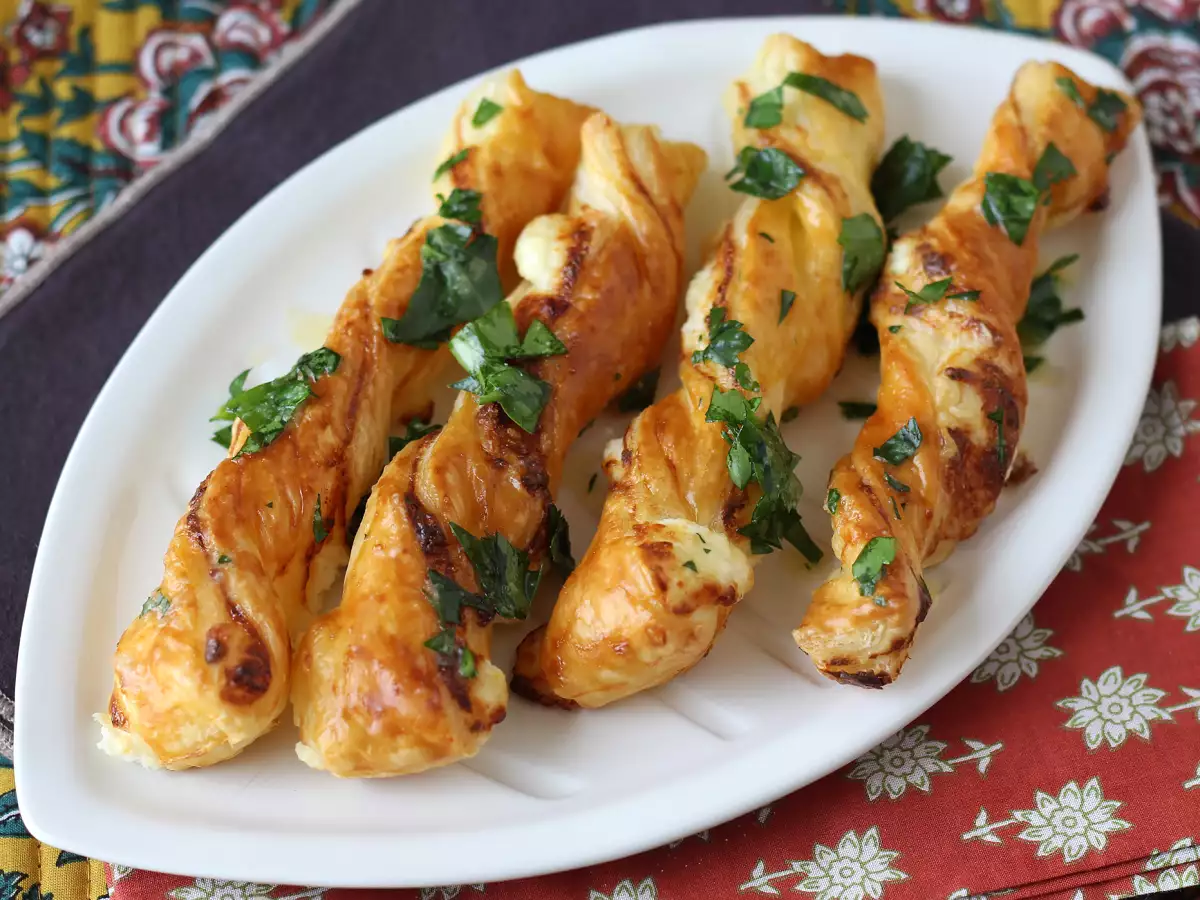 Butterdejstwists med ost i airfryer - foto 4