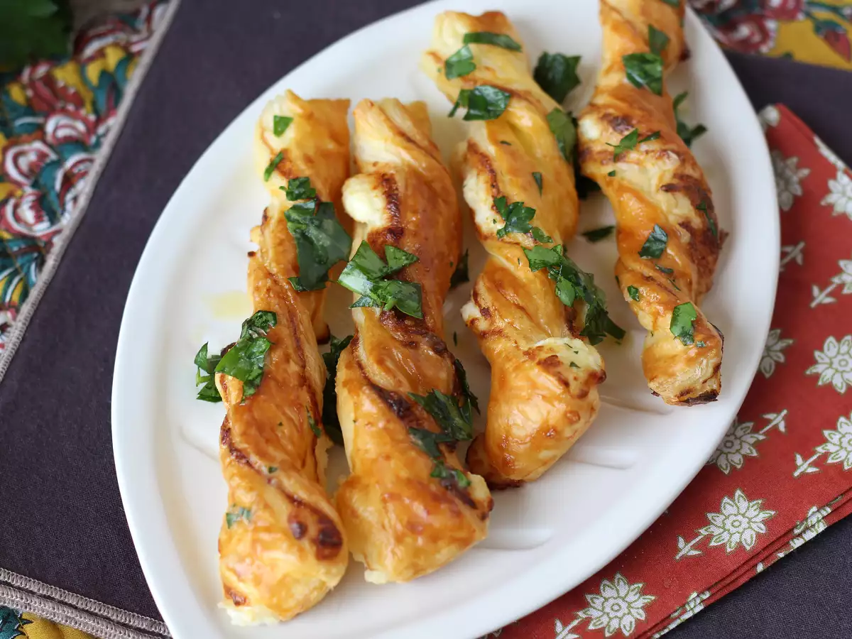 Butterdejstwists med ost i airfryer - foto 6