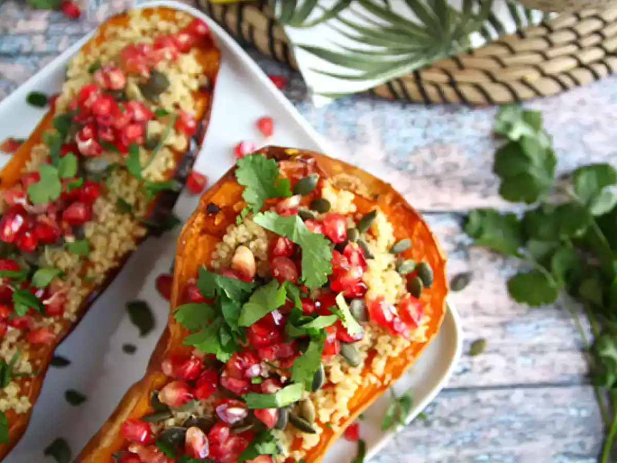 Butternut fyldt med quinoa og granatæble - foto 2