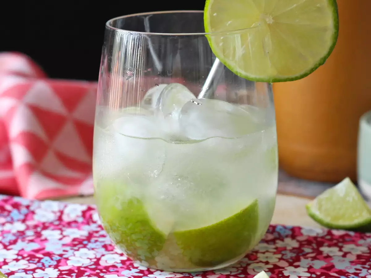 Caipirinha med lime: den brasilianske drink, der er nem at lave uden cocktailshaker - foto 5