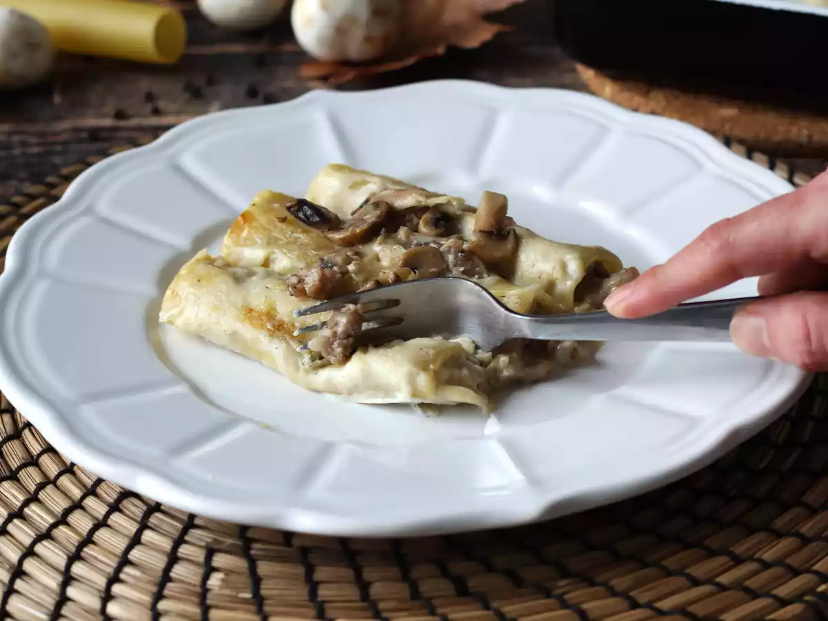 Cannelloni med svampe og pølse: en fyldig og velsmagende forret - foto 6