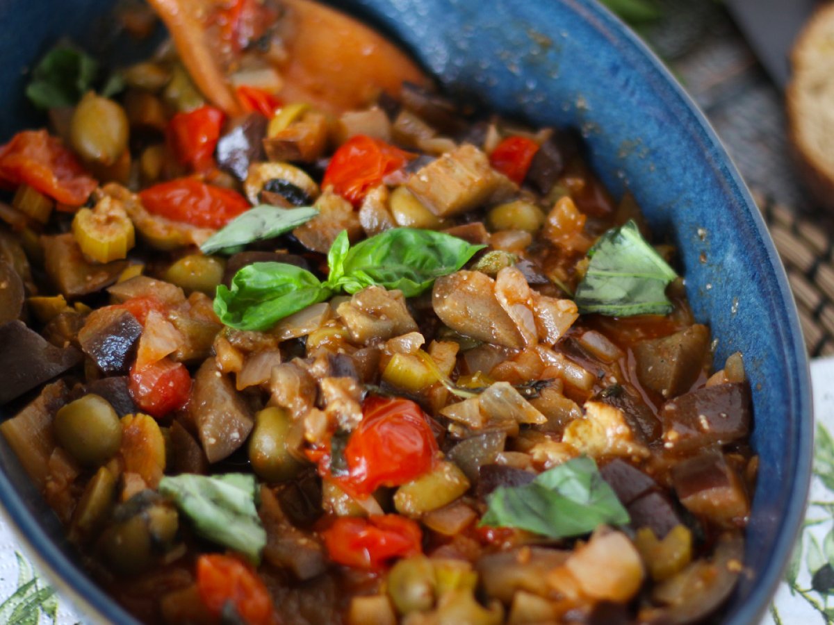 Caponata siciliana, den uundgåelige hurtige og nemme italienske opskrift - foto 2