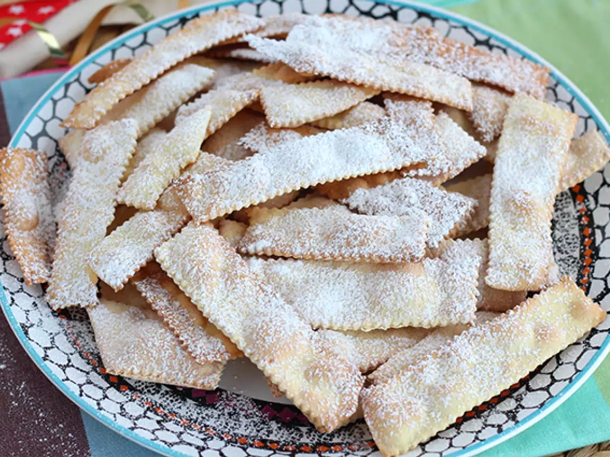 Chiacchiere di carnevale – italienske bugnes bagt i ovnen - foto 4