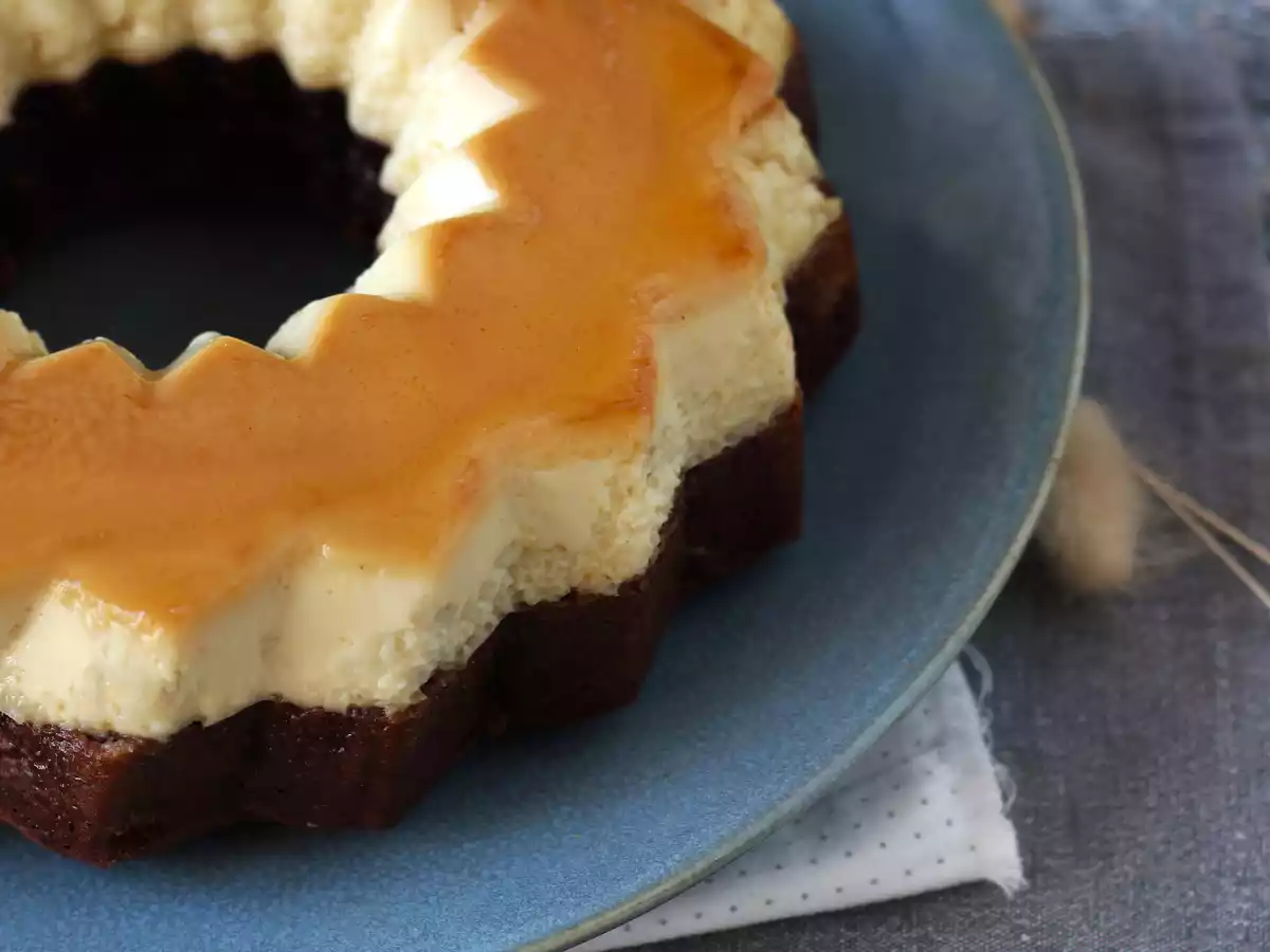 Choco flan, den perfekte kombination af en saftig chokoladekage og en vaniljekaramelflan - foto 4