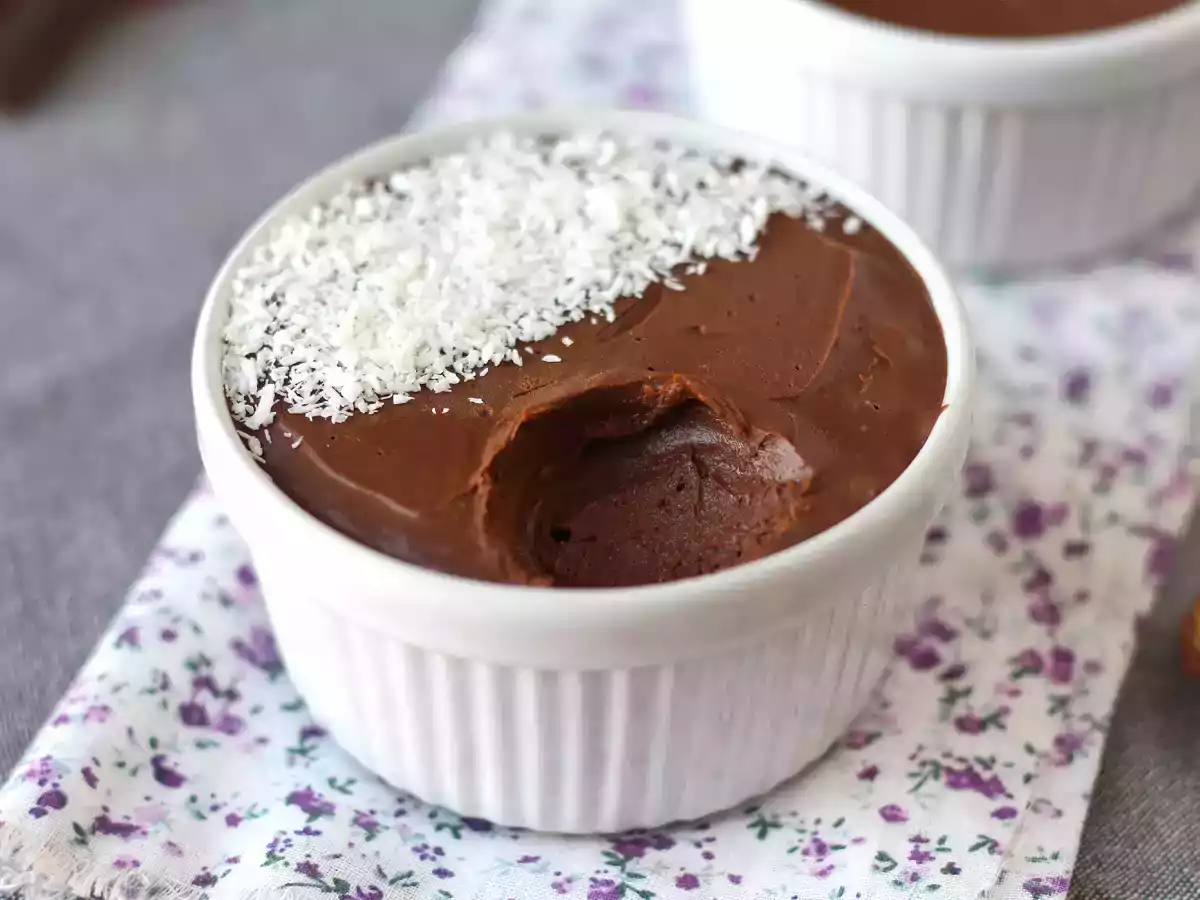 Chokoladedessert med kun 2 ingredienser!