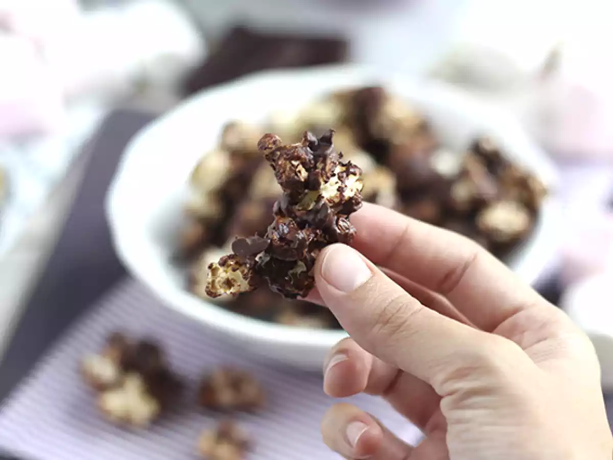 Chokoladepopcorn og skumfiduser - foto 3