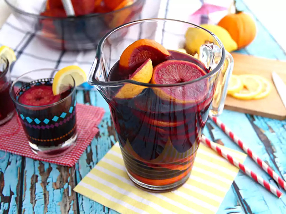Citrus-sangria