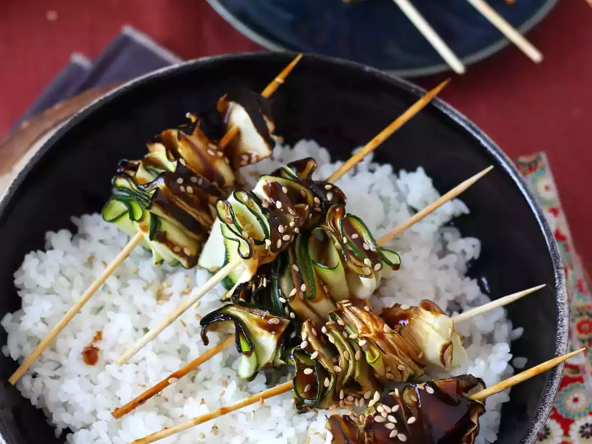 Courgette-kebab med en lækker, krydret asiatisk sauce - foto 7
