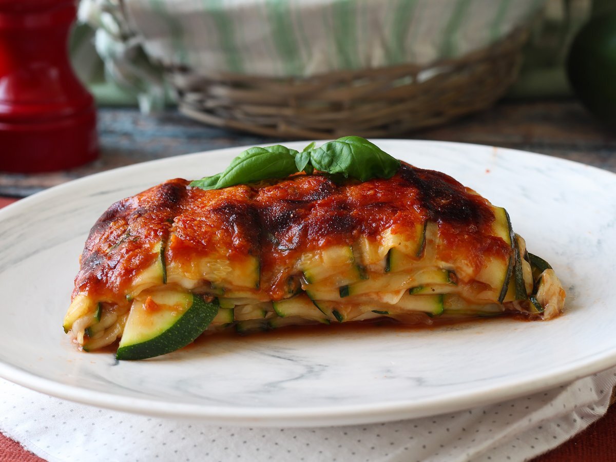 Courgette parmigiana i air fryer: hurtig, let og sprød - foto 3