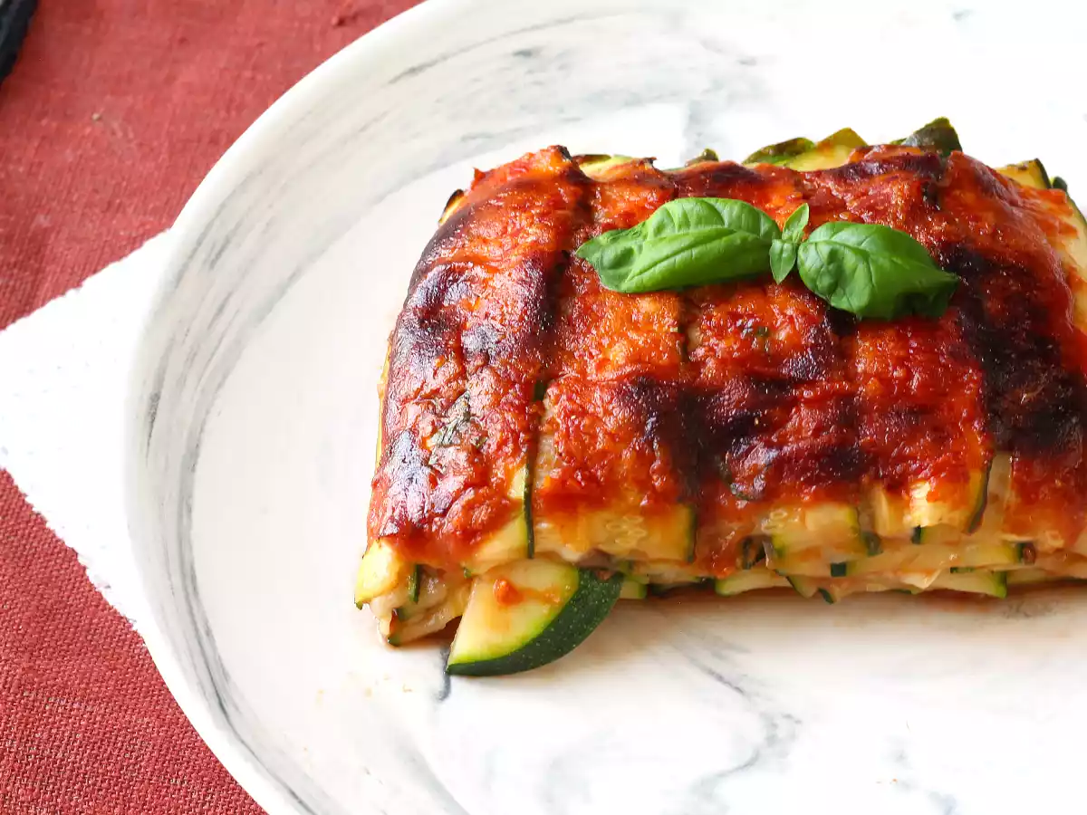 Courgette parmigiana i air fryer: hurtig, let og sprød - foto 5