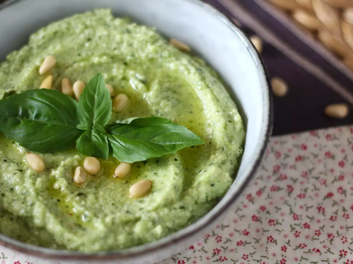 Courgettepesto: den hurtige og lækre opskrift uden tilberedning - foto 2