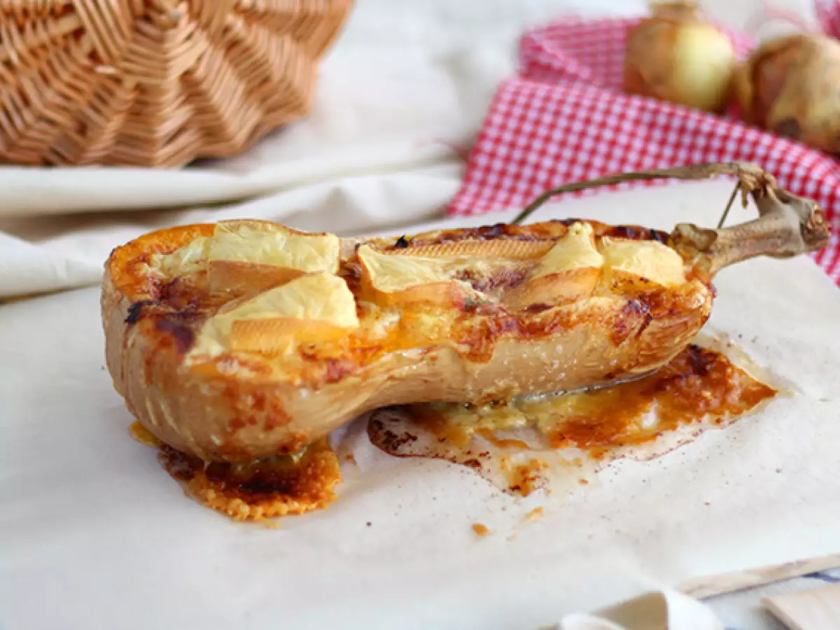 Courgiflette – butternutgræskar i tartiflette-stil