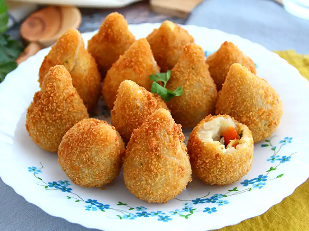 Coxinhas (brasilianske kyllingekroketter) - foto 4