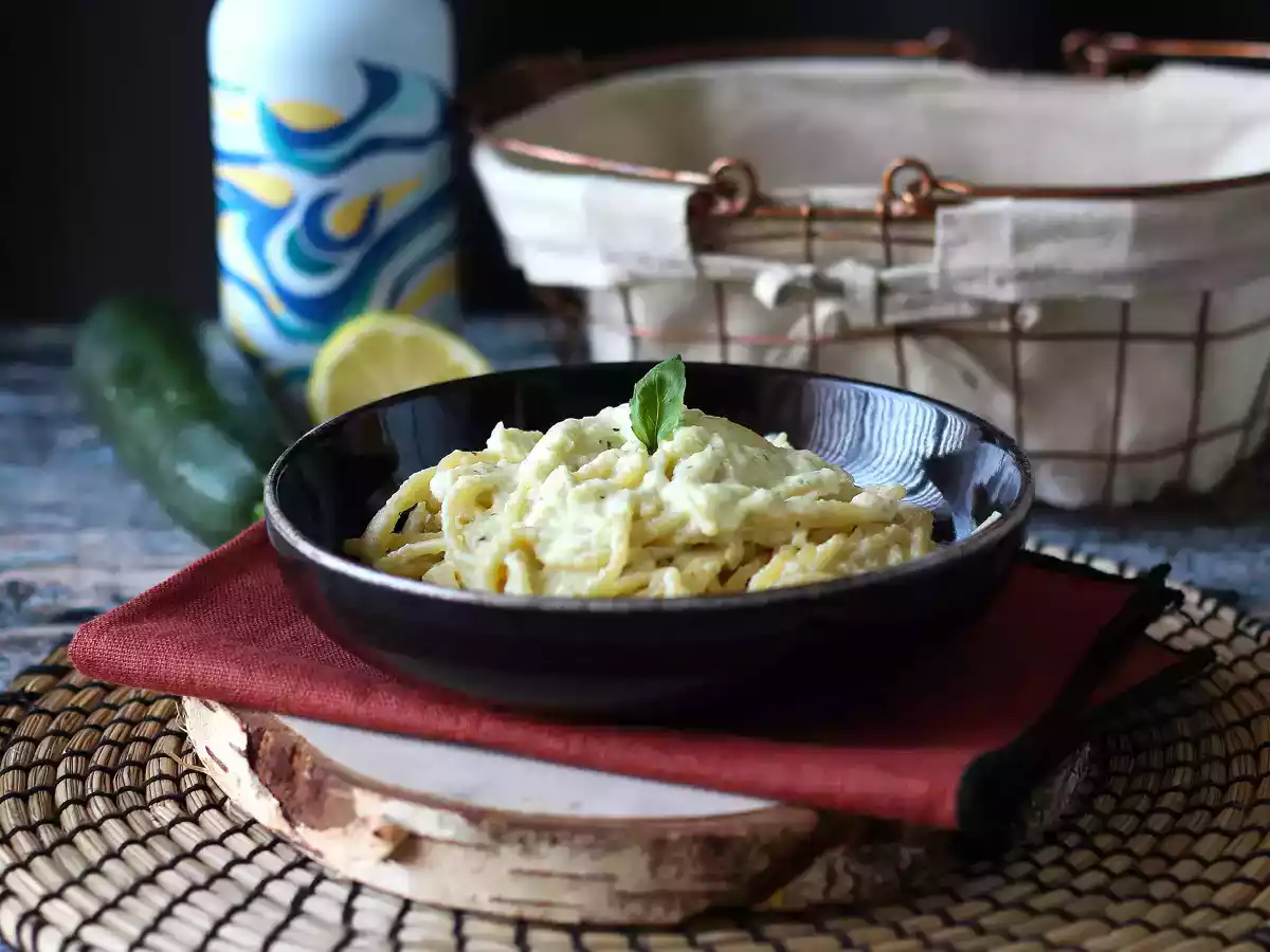 Cremet pasta med courgetter og græsk yoghurt - foto 2