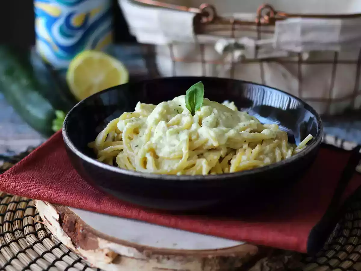 Cremet pasta med courgetter og græsk yoghurt - foto 4