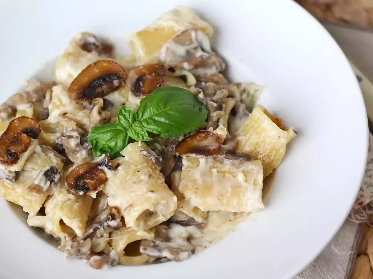 Cremet pasta med svampe og fløde: en enkel pastaret med autentisk smag - foto 3