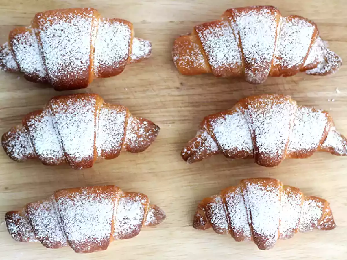 Croissanter med kondenseret mælk - foto 3