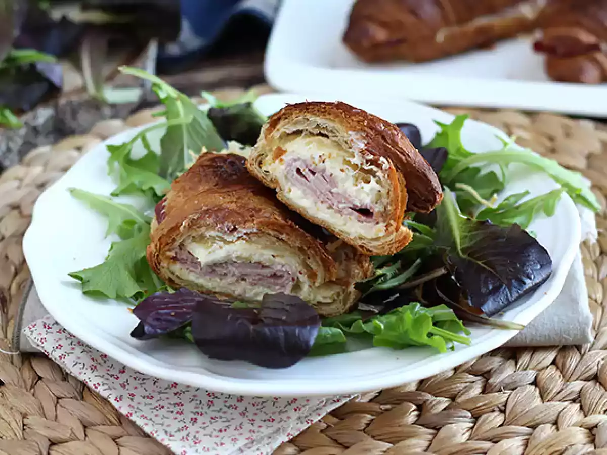 Croissanter med skinke og ost - foto 2