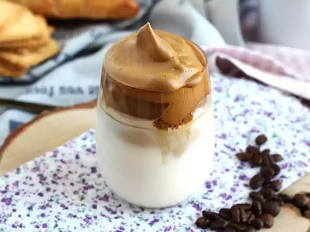 Dalgona kaffemousse