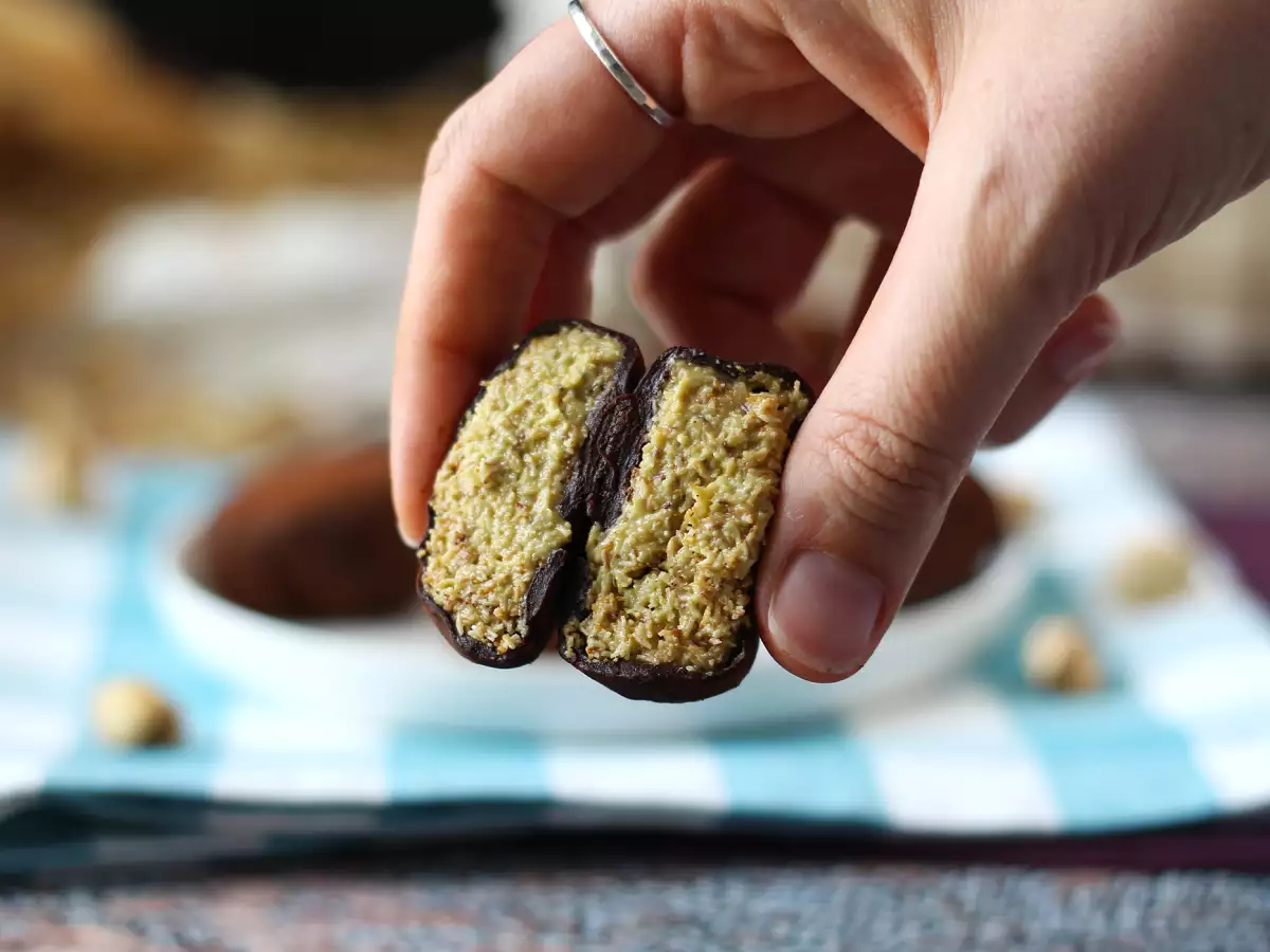 Dubai chewy cookies – den virale opskrift på mochis med pistacie- og kadaïffyld - foto 6
