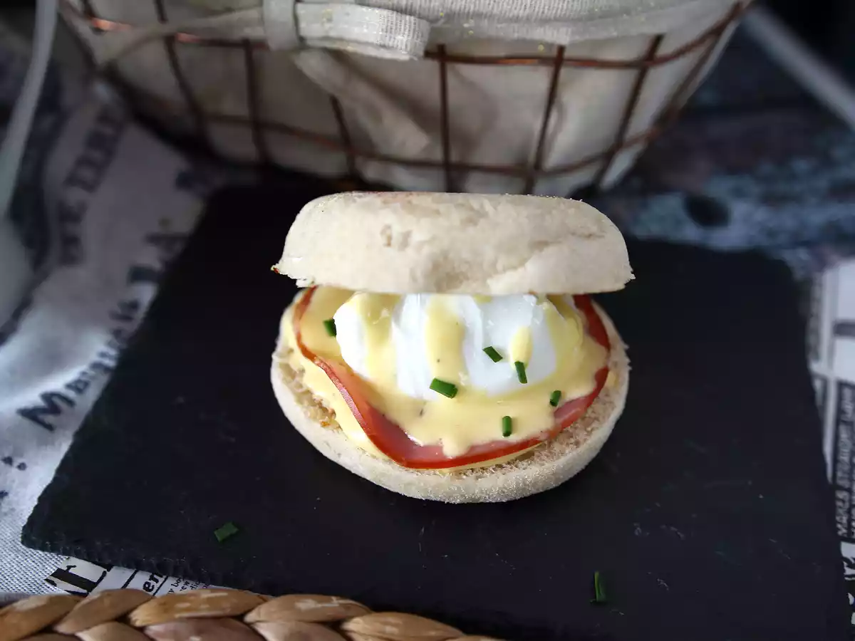 Eggs Benedict: den perfekte morgenmadsopskrift! - foto 4
