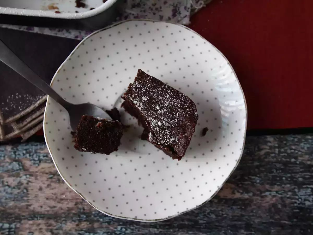 Ekstra blød chokolade- og kastanjecremekage med kun 4 ingredienser - foto 3