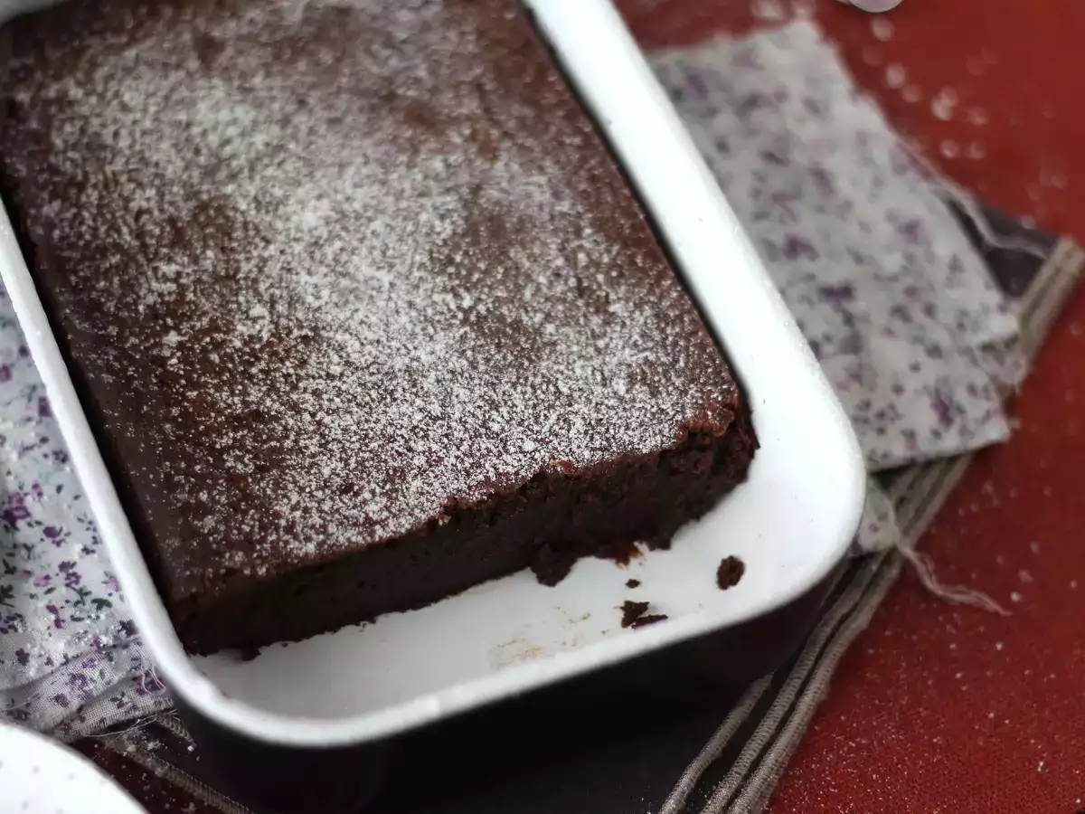 Ekstra blød chokolade- og kastanjecremekage med kun 4 ingredienser - foto 8