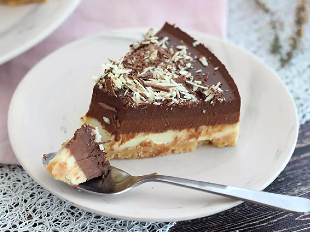 Ekstra blød kage med 3 slags chokolade - foto 5