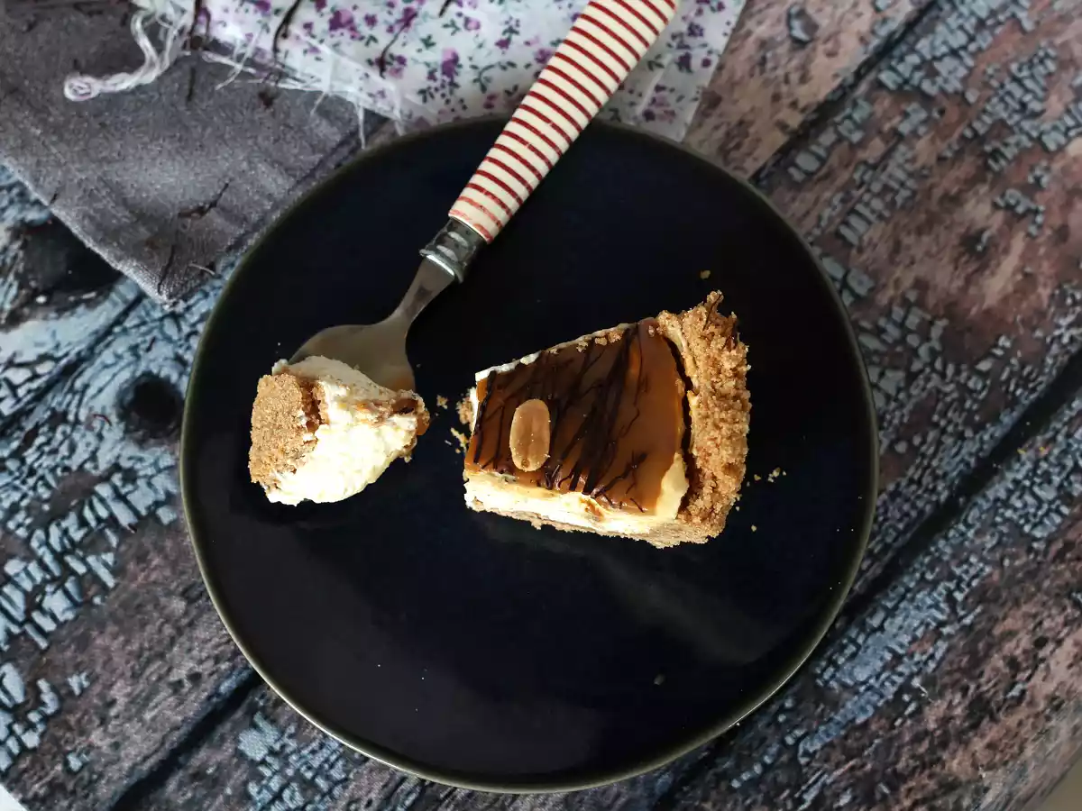 Ekstra gourmand cheesecake i Snickers-stil - foto 6