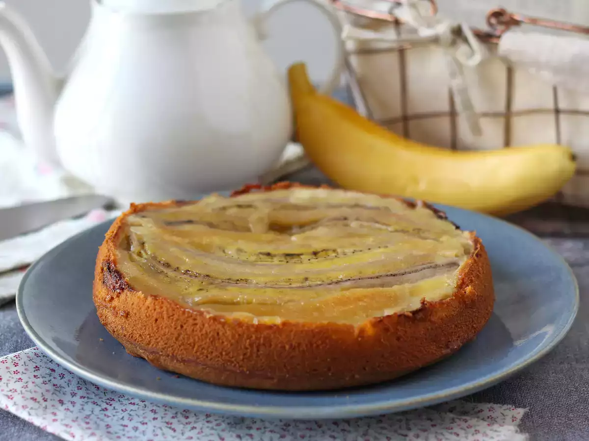 Ekstra saftig omvendt banankage - foto 4