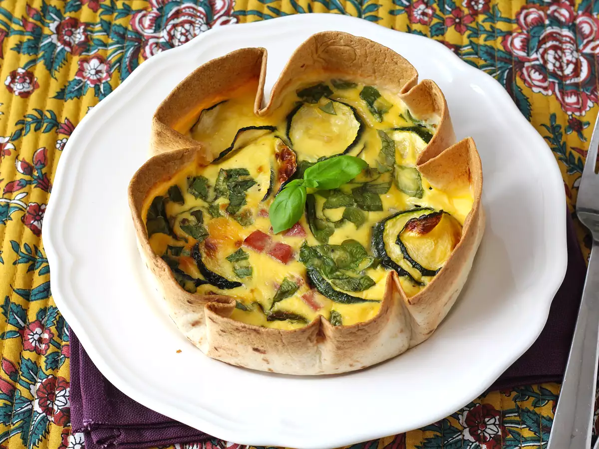 En quiche uden wienerbrød med tortilla? Det er muligt! En let opskrift, der er perfekt til sommeren! - foto 3
