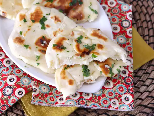 Opskrift Express naans med ost