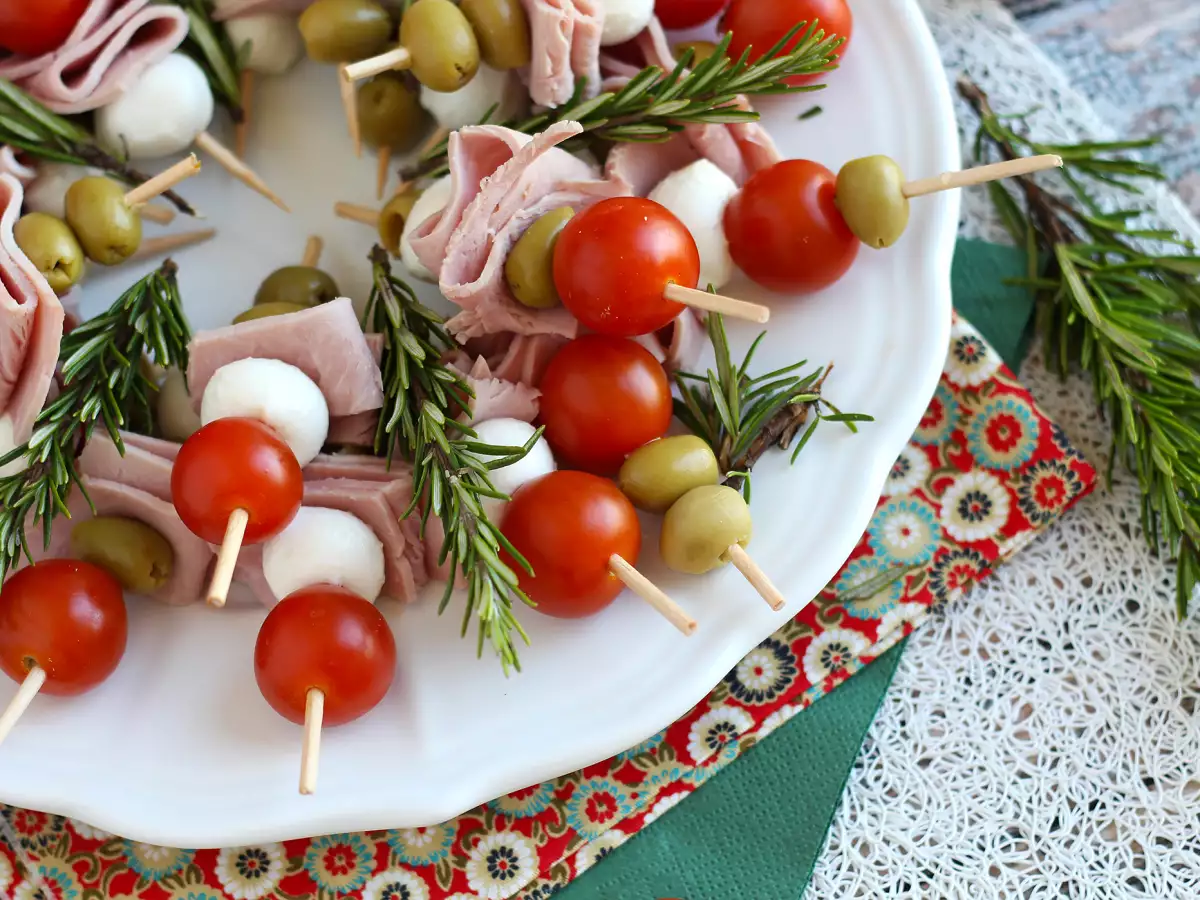 Festlig snackkrans til en vellykket fest! - foto 3