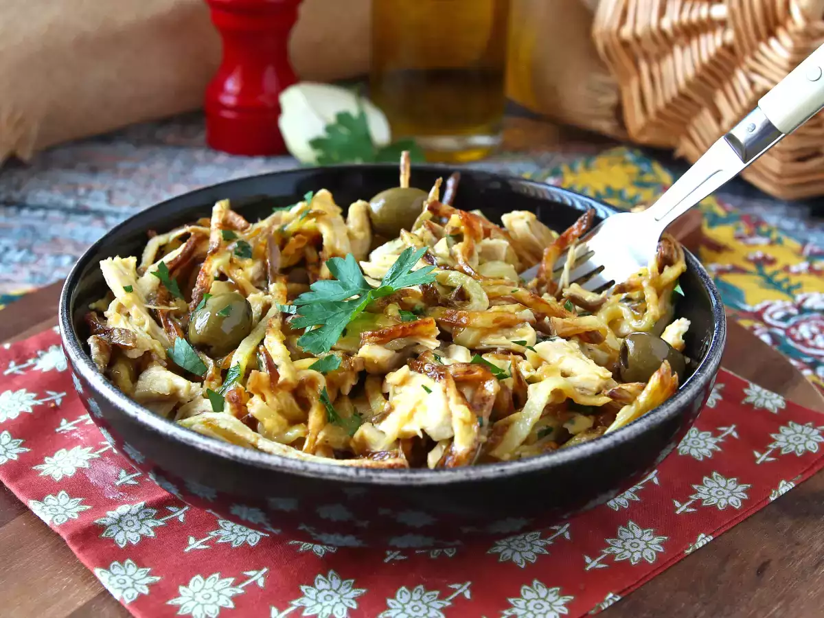 Frango à Brás: den perfekte portugisiske ret til at bruge resterne af kylling - foto 3