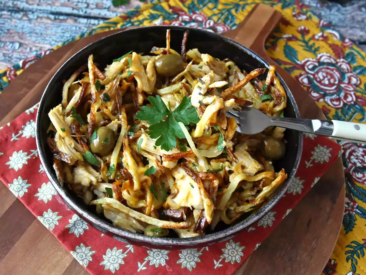 Frango à Brás: den perfekte portugisiske ret til at bruge resterne af kylling - foto 5