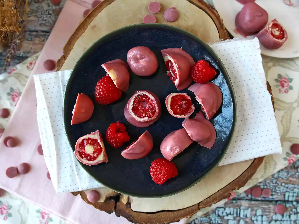 Franui-stil med hindbær, hvid chokolade og rubinrød chokolade - foto 2