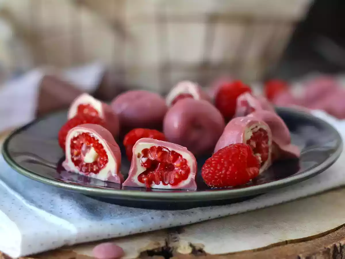 Franui-stil med hindbær, hvid chokolade og rubinrød chokolade - foto 4