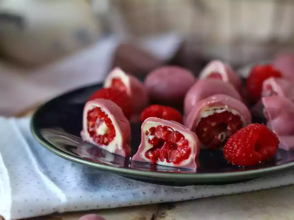 Franui-stil med hindbær, hvid chokolade og rubinrød chokolade - foto 5