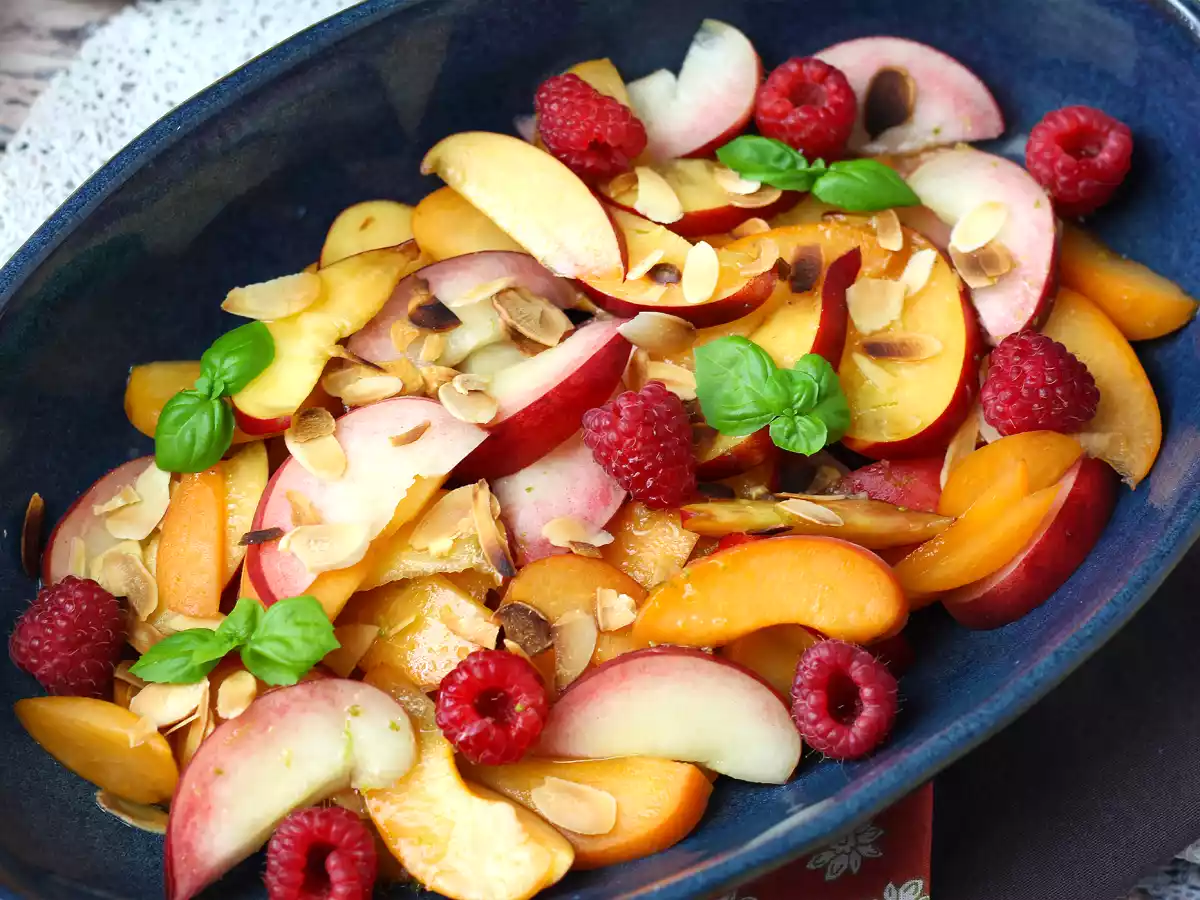 Frugtsalat: fersken, abrikos, hindbær og meget mere! - foto 2