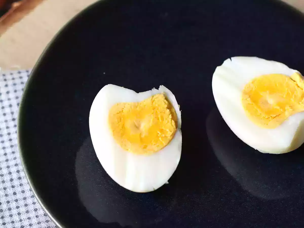 Hårdkogte æg i Air fryer - foto 4